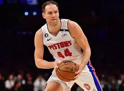 ag体育网站-NBA常规赛赛程吃紧，阿贾克斯关键时刻回应争议，更衣室稳定，球队文化再被提及